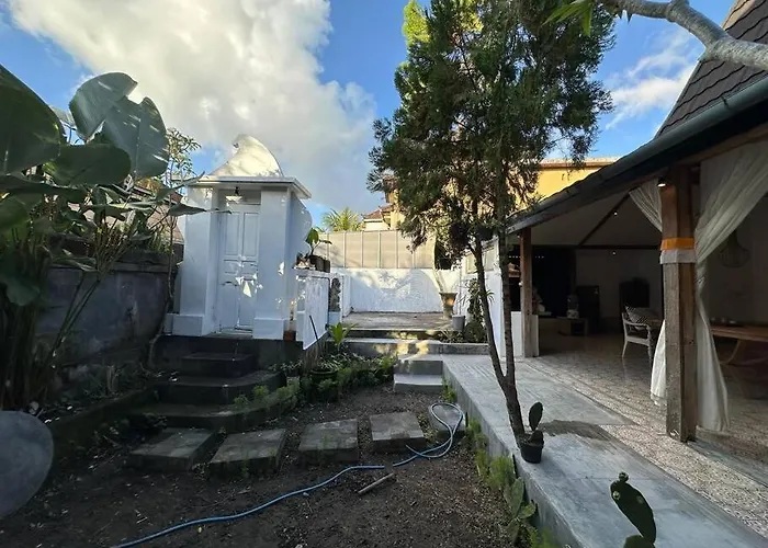 Aman Di Jiwa House Close To Center